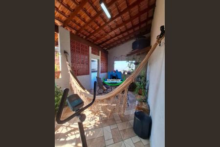 45_photo/94ce8b3475.1ac6b12f317ddd01-ATLAS-de87981c-9060-4592-bb3f-15e8d570e9f4.jpg de casa à venda com 3 quartos, 140m² em Taboão, Guarulhos