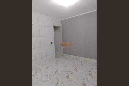 12_photo/94ce8b37f9.c696d6dfecea6f1c-ATLAS-1af34a7b-aeb3-46e4-b063-8e04872f9711.jpg de casa à venda com 2 quartos, 100m² em Parque Mikail, Guarulhos