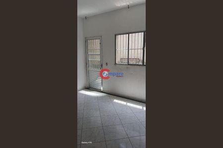 8_photo/94ce8b38ef.98cf39ec7952f033-ATLAS-23619f5d-17b0-429a-9f6d-cce97f94d9a4.jpg de casa à venda com 2 quartos, 321m² em Parque Mikail, Guarulhos