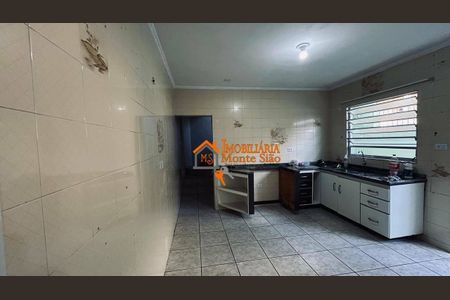 12_photo/94ce8b3aa5.8d9d2e8c4e07ca84-ATLAS-163c35ae-6bb5-430a-8514-7f82a93164de.jpg de casa à venda com 6 quartos, 244m² em Jardim Paraiso, Guarulhos