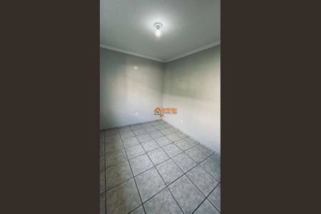 4_photo/94ce8b3aa5.8d9d2e8c4e07ca84-ATLAS-ae410bc3-7fe4-495a-8943-7fc47b0d46b4.jpg de casa à venda com 6 quartos, 244m² em Jardim Paraiso, Guarulhos