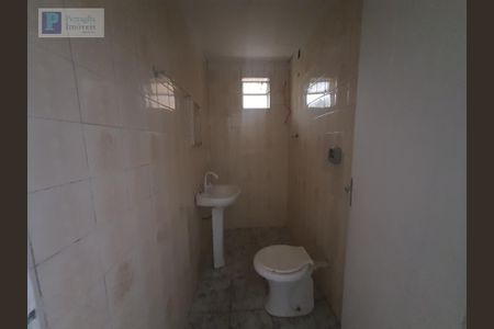 6_photo/94ce8b3b05.fe96b63aec789ef1-ATLAS-76f2baa7-6331-4366-ae18-917fe855f35b.jpg de casa para alugar com 2 quartos, m² em Jardim Paraiso, Guarulhos