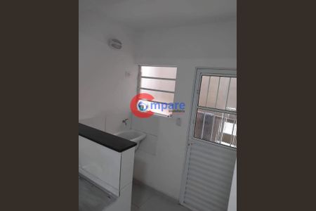 8_photo/94ce8b3b6f.ea44b0009f7abdef-ATLAS-2ad195e0-3260-4c41-9cee-23f4bb3ba759.jpg de casa para alugar com 1 quarto, 40m² em Jardim Paraiso, Guarulhos