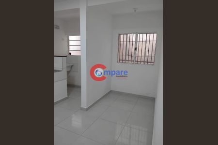 12_photo/94ce8b3b6f.ea44b0009f7abdef-ATLAS-b1a9f9bd-6560-473d-af5c-0d03cde702cd.jpg de casa para alugar com 1 quarto, 40m² em Jardim Paraiso, Guarulhos