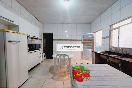 7_photo/94ce8b3bb7.4cea1a0b3f6bbd2f-ATLAS-a9d7bb5a-c44b-456a-9487-baf64c23b9bc.jpg de casa à venda com 3 quartos, 180m² em Taboão, Guarulhos