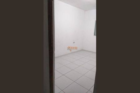 7_photo/94ce8b3cff.dda3a78fb47de289-ATLAS-509df2ac-26b6-4f1b-97b4-c54e036f3d72.jpg de casa à venda com 3 quartos, 150m² em Jardim Okuyama, Guarulhos