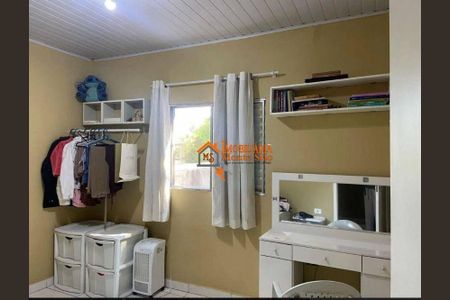 6_photo/94ce8b3dc3.ceff8192393c33de-ATLAS-23855c29-00dc-483d-bb71-a8fc5564951b.jpg de casa à venda com 5 quartos, 142m² em Jardim Belvedere, Guarulhos