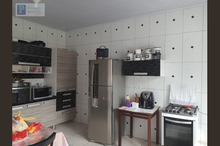 11_photo/94ce8b3ded.2008f600ea595daf-ATLAS-fb490d52-e67a-4ece-910c-1c82c5085e50.jpg de casa à venda com 3 quartos, 200m² em Jardim Belvedere, Guarulhos