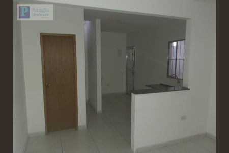 7_photo/94ce8b3e6b.bdf1def5ceb5107f-ATLAS-e4e4b0c3-1787-4409-aeff-46e9201f4077.jpg de casa para alugar com 1 quarto, m² em Parque Mikail, Guarulhos