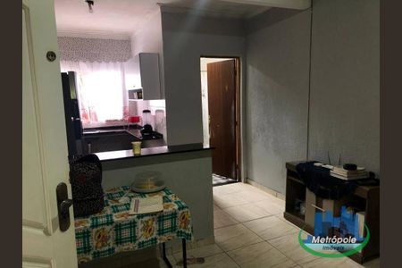 10_photo/94ce8b48d9.9c16890d59937ae3-ATLAS-841bc4b3-e496-458a-a468-5fb41d9e0780.jpg de casa à venda com 2 quartos, 100m² em Recreio São Jorge, Guarulhos