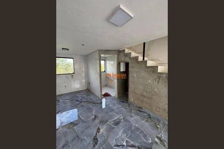 8_photo/94ce8b4fb7.0abb473e952761da-ATLAS-c0e493fa-2863-45e7-ac4e-57ea39655f6c.jpg de casa à venda com 3 quartos, 125m² em Recreio São Jorge, Guarulhos