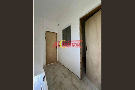 11_photo/94ce8b4fb7.0abb473e952761da-ATLAS-e2309b68-9847-440a-92da-cd3f353c24cf.jpg de casa à venda com 3 quartos, 125m² em Recreio São Jorge, Guarulhos