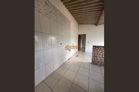 5_photo/94ce8b4fd3.49c40a4e0c1b1036-ATLAS-3a136eaa-39ca-4572-9080-9d29f9908aee.jpg de casa à venda com 1 quarto, 150m² em Recreio São Jorge, Guarulhos