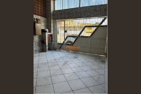 10_photo/94ce8ba43b.5a85c5bdfef41cf9-ATLAS-93f0a065-0cdb-4202-9c68-ccf466351acb.jpg de casa à venda com 3 quartos, 200m² em Jardim Bananal, Guarulhos