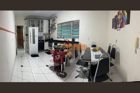 9_photo/94ce8ba43b.5a85c5bdfef41cf9-ATLAS-bf984a0b-5021-419e-9d6f-824c9e00732d.jpg de casa à venda com 3 quartos, 200m² em Jardim Bananal, Guarulhos