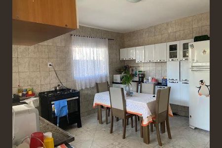 9_photo/94ce8ba617.e98a0441d5514113-ATLAS-eac2142f-da7b-4c72-8a78-df563495b2f3.jpg de casa à venda com 3 quartos, 190m² em Jardim Bananal, Guarulhos