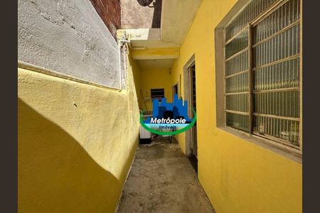 6_photo/94ce8ba65f.4bd2615f33144f40-ATLAS-175dc562-a5f0-4ef6-b1ef-c4eeab0f7956.jpg de casa à venda com 3 quartos, 250m² em Jardim das Oliveiras, Guarulhos