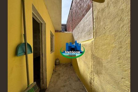 2_photo/94ce8ba65f.4bd2615f33144f40-ATLAS-a3752b38-44a5-46cd-9763-e23b212daa78.jpg de casa à venda com 3 quartos, 250m² em Jardim das Oliveiras, Guarulhos