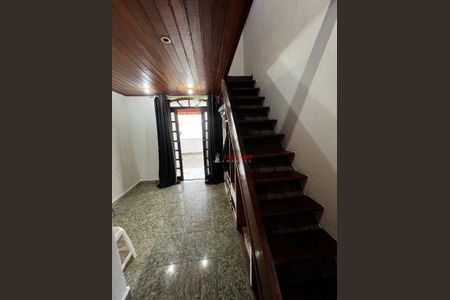 4_photo/94ce8ba685.2d8dcea61abd16ff-ATLAS-80bdc3a2-7770-4ffa-93a4-dc5b18d4d67b.jpg de casa à venda com 4 quartos, 309m² em Jardim das Oliveiras 2, Guarulhos