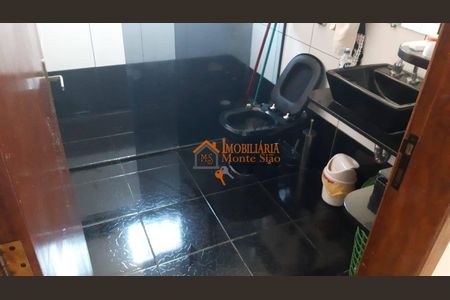 7_photo/94ce8ba6f3.ceff8192393c33de-ATLAS-9d095f9d-6d09-43cd-a080-2bf860a1277c.jpg de casa à venda com 2 quartos, 170m² em Parque Primavera, Guarulhos