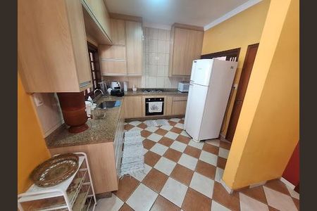 7_photo/94ce8ba72d.38153d79977beed0-ATLAS-34acb294-e736-4a6b-8109-9c69198d9ff4.jpg de casa à venda com 3 quartos, 203m² em Parque Primavera, Guarulhos