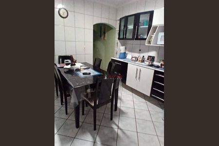 10_photo/94ce8ba7a3.4256f29e3dca9486-ATLAS-66f89230-9012-471a-91d4-d584830c2d4a.jpg de casa à venda com 3 quartos, 189m² em Jardim Bananal, Guarulhos