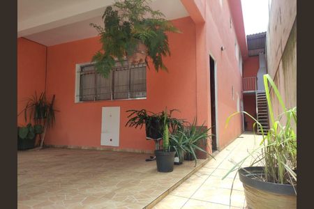 5_photo/94ce8ba7e9.8dee04f83d676c1f-ATLAS-a14b99a8-320a-43d3-a95a-bbdd36f7c46f.jpg de casa à venda com 3 quartos, 190m² em Jardim Bananal, Guarulhos