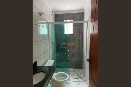 5_photo/94ce8bafc7.ceff8192393c33de-ATLAS-c7d638c3-4d8e-4cbe-8a8f-4b1d5699552a.jpg de casa à venda com 2 quartos, 66m² em Jardim Bananal, Guarulhos