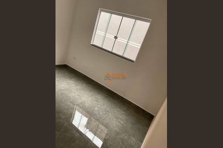 5_photo/94ce8bafc7.ceff8192393c33de-ATLAS-dfc4d8c3-b869-4870-bbfb-66d1644a10d8.jpg de casa à venda com 2 quartos, 66m² em Jardim Bananal, Guarulhos