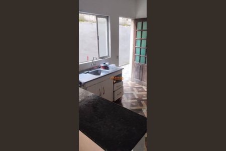 11_photo/94ce8bb2ef.8fb203daea398bf8-ATLAS-d65a7500-86e8-4d9d-b631-c11e9fd8abb0.jpg de casa à venda com 3 quartos, 115m² em São João, Guarulhos