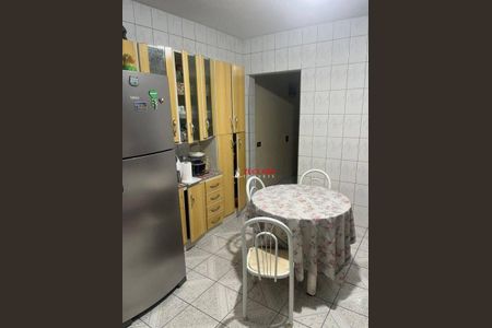 8_photo/94ce8bb591.b78724e314d6bd0c-ATLAS-0cbd4ca8-b005-4df9-89e6-185b9ecea7d1.jpg de casa à venda com 3 quartos, 200m² em Jardim Sao Joao, Guarulhos