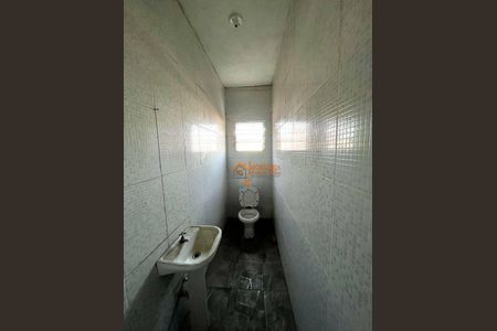 10_photo/94ce8bb6c3.ceff8192393c33de-ATLAS-62cd3205-b5e7-4091-a28e-65ddd56dbe8d.jpg de casa à venda com 4 quartos, 250m² em Parque Santos Dumont, Guarulhos