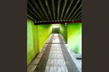 7_photo/94ce8bb6c3.ceff8192393c33de-ATLAS-852b7741-c4c4-470d-b4bc-e934c76703e5.jpg de casa à venda com 4 quartos, 250m² em Parque Santos Dumont, Guarulhos