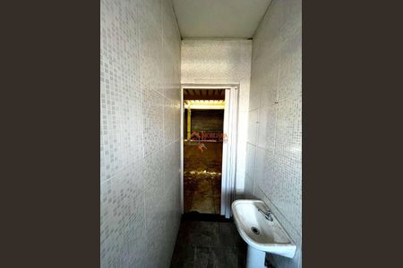 3_photo/94ce8bb6c3.ceff8192393c33de-ATLAS-b726f4f2-b39d-4c39-ab5b-60ce9dd8ba06.jpg de casa à venda com 4 quartos, 250m² em Parque Santos Dumont, Guarulhos