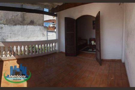 27_photo/94ce8bbac3.09604b2c146ebc17-ATLAS-ce979751-c16b-446d-b64a-65afc09589a6.jpg de casa à venda com 4 quartos, 67m² em Parque Santos Dumont, Guarulhos
