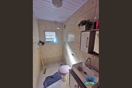 2_photo/94ce8bbae5.f0d246bad4da1cd5-ATLAS-1db41658-5996-4bca-9bab-055a5e738219.jpg de casa à venda com 2 quartos, 60m² em Parque Santos Dumont, Guarulhos