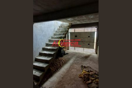 4_photo/94ce8bc40d.fe96b63aec789ef1-ATLAS-6702520a-b720-4eb5-8831-d00c1fe38b4c.jpg de casa à venda com 5 quartos, 170m² em Vila Rica, Guarulhos