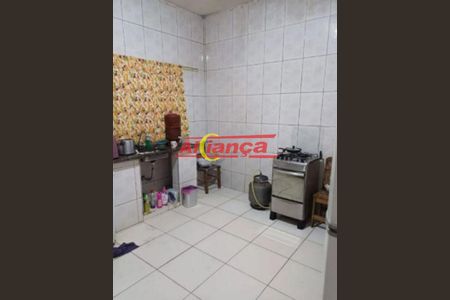 10_photo/94ce8bc40d.fe96b63aec789ef1-ATLAS-d722238b-441f-4ef7-a4ed-2190deffd091.jpg de casa à venda com 5 quartos, 170m² em Vila Rica, Guarulhos