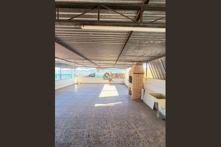 7_photo/94ce8bcad3.ceff8192393c33de-ATLAS-b51a8878-a39d-4a27-b3fb-c137e6077f4e.jpg de casa à venda com 5 quartos, m² em Jardim Sao Joao, Guarulhos