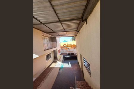 3_photo/94ce8bcad3.ceff8192393c33de-ATLAS-bb6c8995-14af-41e5-bca2-112abe0356cf.jpg de casa à venda com 5 quartos, m² em Jardim Sao Joao, Guarulhos