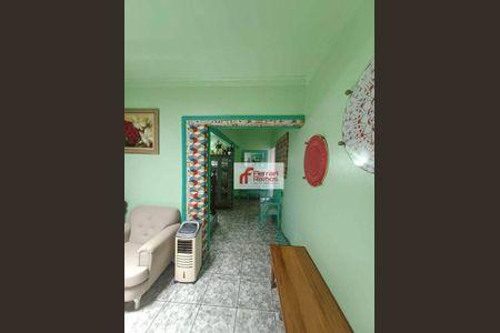 2_photo/94ce8bcadf.935c805baf9a7d1f-ATLAS-364f3a9c-3a1a-408c-9f4e-94f6c7ae6fa0.jpg de casa à venda com 3 quartos, 271m² em Jardim Sao Joao, Guarulhos