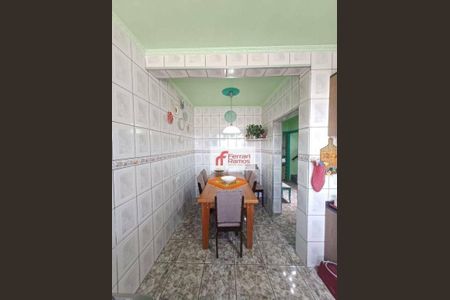 4_photo/94ce8bcadf.935c805baf9a7d1f-ATLAS-cbfa8b97-face-4a63-af07-64aedecac4a9.jpg de casa à venda com 3 quartos, 271m² em Jardim Sao Joao, Guarulhos