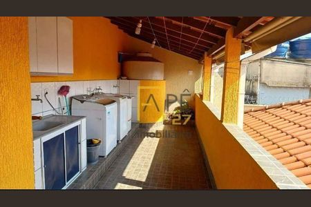 9_photo/94ce8bcb1d.131c711fc740dfc3-ATLAS-6c4eb9ed-bf9a-4fe3-a069-a0f09ce13d0b.jpg de casa à venda com 4 quartos, 250m² em Jardim Sao Joao, Guarulhos