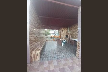 9_photo/94ce8bcd57.ceff8192393c33de-ATLAS-719cc4af-64ec-4fb3-8b79-39108ae8cdad.jpg de casa à venda com 4 quartos, 220m² em São João, Guarulhos