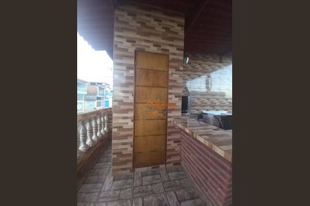 8_photo/94ce8bcd57.ceff8192393c33de-ATLAS-74c45d1e-e894-4e81-9866-16ff1f358923.jpg de casa à venda com 4 quartos, 220m² em São João, Guarulhos