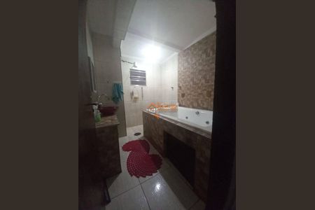 21_photo/94ce8bcd57.ceff8192393c33de-ATLAS-ea7cd2b5-e494-4755-a7ea-b15ec46615a7.jpg de casa à venda com 4 quartos, 220m² em São João, Guarulhos