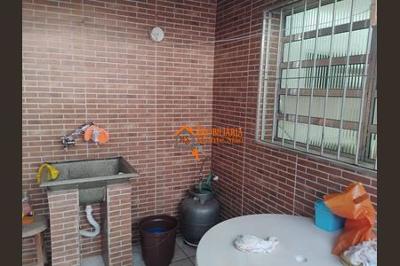 3_photo/94ce8bce53.ceff8192393c33de-ATLAS-91c1aef5-b476-4b6a-825d-de74774c106f.jpg de casa para alugar com 1 quarto, 250m² em Jardim Lenize, Guarulhos