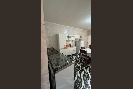 5_photo/94ce8bd121.561dcad3d0cedf12-ATLAS-b3a88b31-a286-47a3-a2b0-97cd36f18c90.jpg de casa à venda com 3 quartos, 135m² em Cidade Soberana, Guarulhos