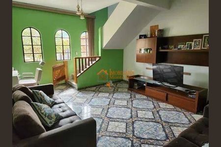 10_photo/94ce8bd403.ceff8192393c33de-ATLAS-2e3f39d8-97ca-42a3-8eb6-a5cabc88ec03.jpg de casa à venda com 3 quartos, 400m² em Cidade Soberana, Guarulhos