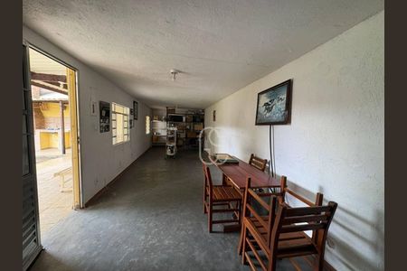 6_photo/94ce8bd457.2f15d505e37c7ac5-ATLAS-2376a580-8604-46b1-a82a-e46bbfac9901.jpg de casa à venda com 3 quartos, 180m² em Jardim IV Centenario, Guarulhos